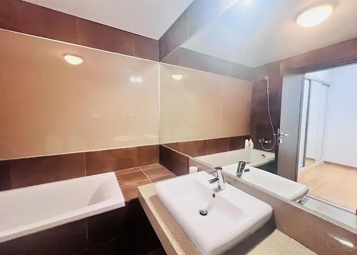 Upground Pipera View I Roa I 2 Br Бухарест